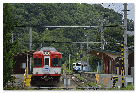 谷村町駅　2013年7月撮影